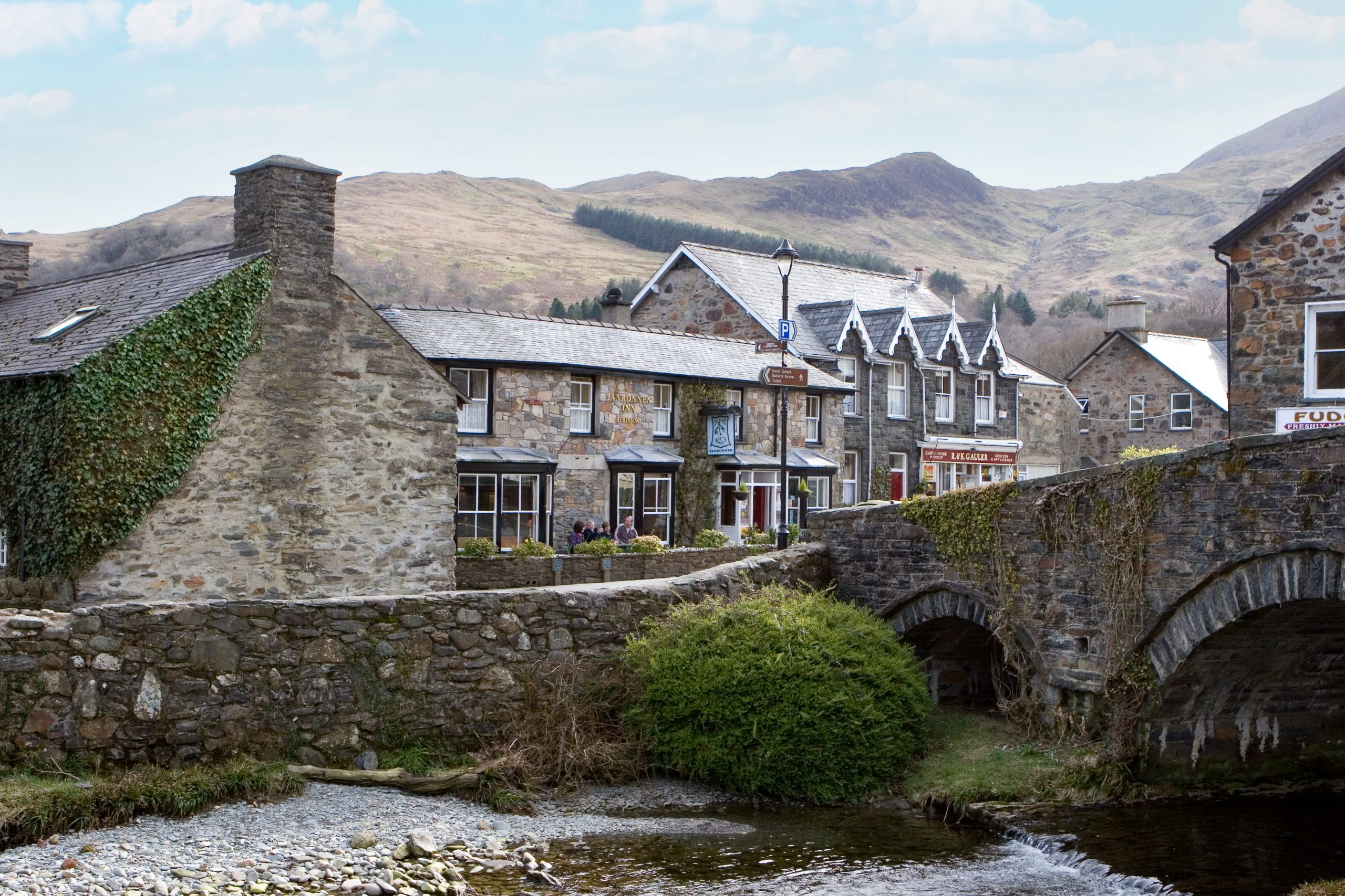 Tanronnen Inn Beddgelert